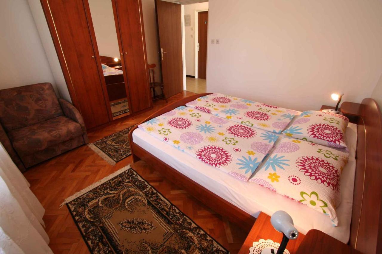 Apartment In Silo/Insel Krk 14533 Екстериор снимка